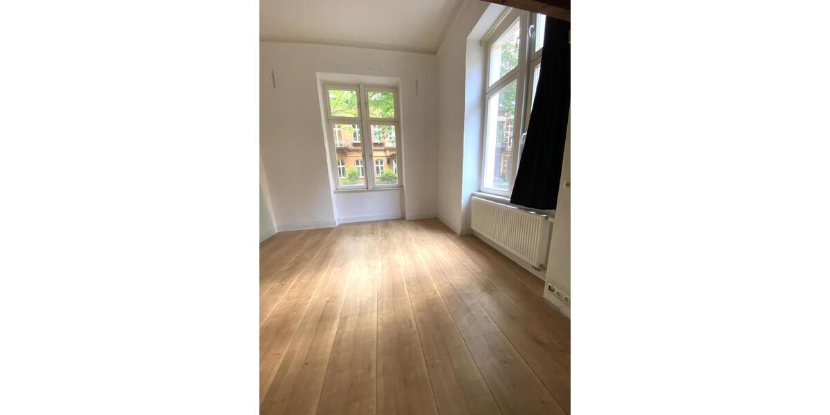 Erdgeschoßwohnung Bonn Poppelsdorf - 3 Zimmer, 75 m&sup2;, 1.125&euro; | Angebot:26338779