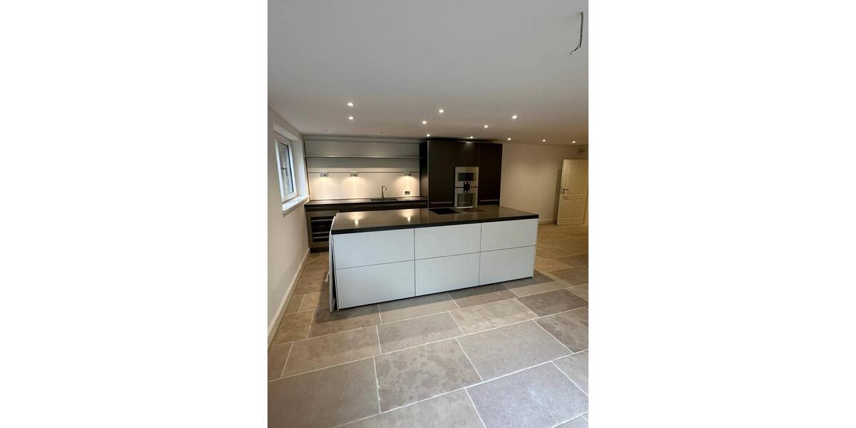 Erdgeschoßwohnung Solingen Ohligs - 4 Zimmer, 168 m&sup2;, 2.350&euro; | Angebot:25918620