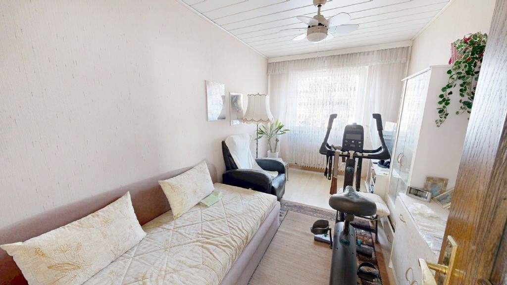 Etagenwohnung Erftstadt Lechenich - 3 Zimmer, 73 m&sup2;, 175.000&euro; | Angebot:25267357