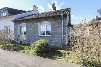 Vermietetes und gepflegtes Haus in Rheinnähe in Bad Godesberg - Mehlem 2 zimmer