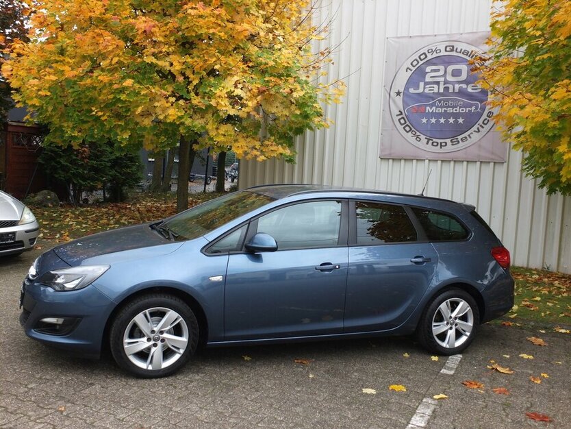 Opel Astra STYLE KLIMAAUTOM NAVI START-STOP PARKPILOT 100.000 km 7.904 € Köln 50858