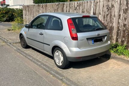 Ford Fiesta 160.000 km 799 &euro; köln 51147