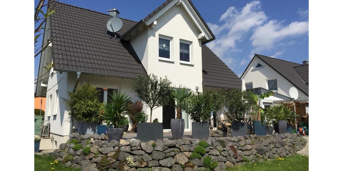 Einfamilienhaus Neunkirchen-Seelscheid Seelscheid - 5 Zimmer, 140 m&sup2;, 595.000&euro; | Angebot:25616706