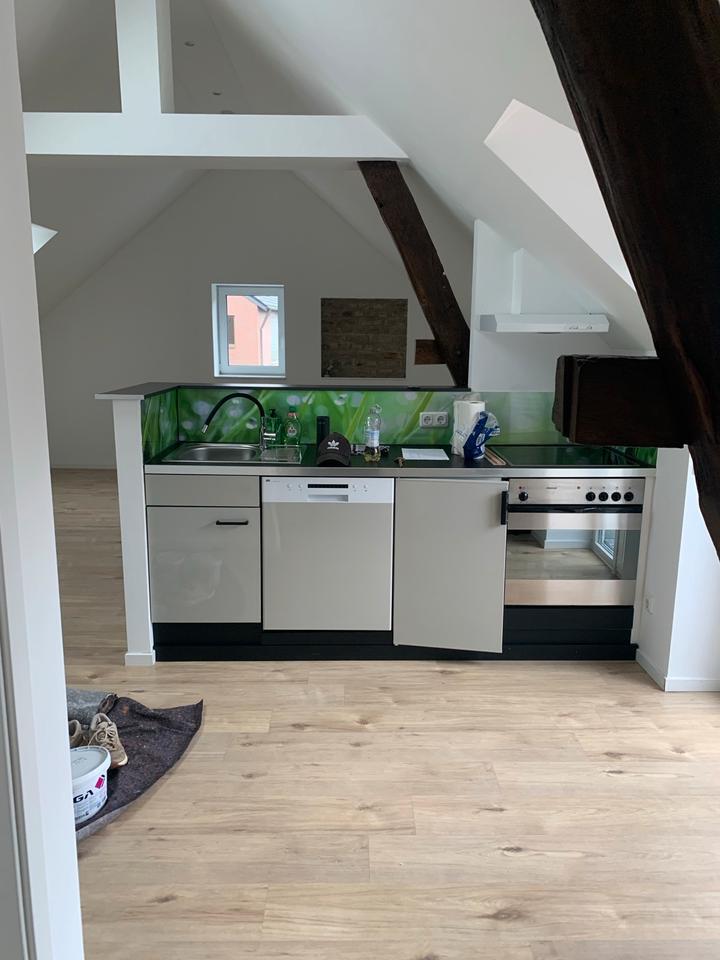 Dachgeschosswohnung in Wissersheim zimmer