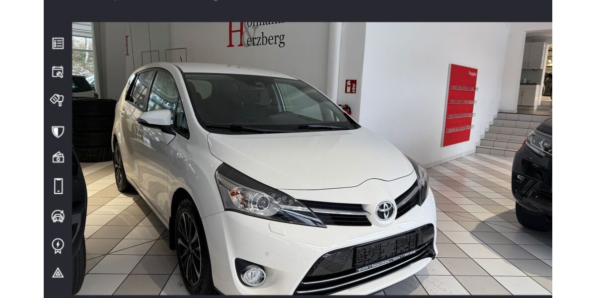 Toyota Verso 66.995 km 15.490 &euro; Siegburg 53721