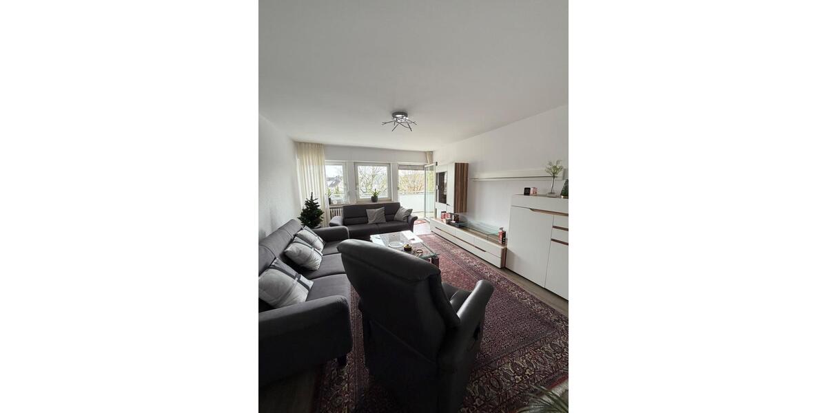 Etagenwohnung Troisdorf - 3 Zimmer, 82 m&sup2;, 1.120&euro; | Angebot:25478960