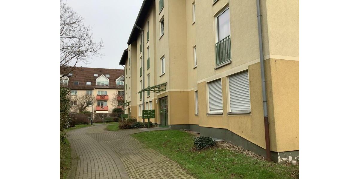 2-Zimmer-Wohnung in Langenfeld (WBS) zimmer