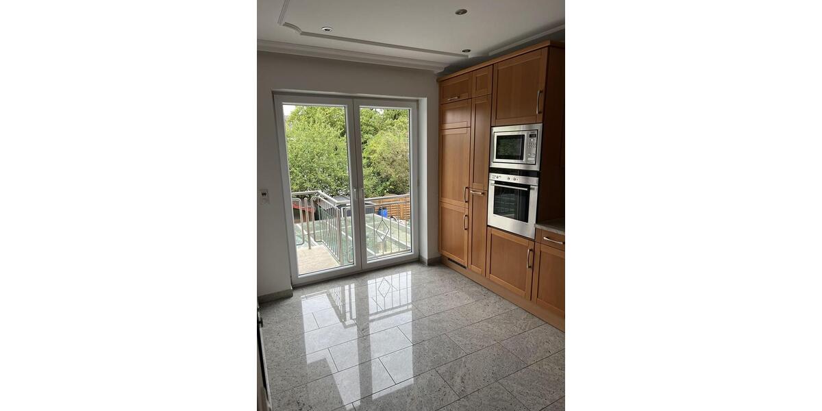 Schöne charmante 3 Zimmer Wohnung in Köln Weiler 3 zimmer