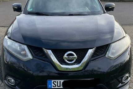 Nissan X-Trail 175.300 km 9.500 &euro; Siegburg 53721