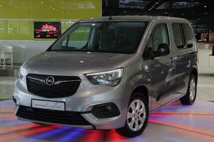 Opel Combo Life 69.971 km 17.450 &euro; Troisdorf (Köln/Bonn) 53842