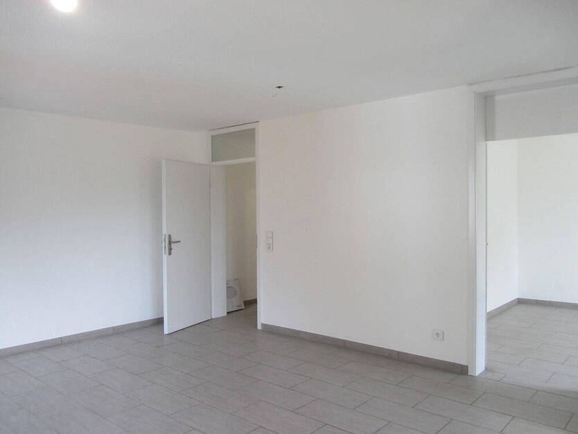AlfterBonn * Komfort-Wohnung * Aufzug! * renoviert * SonnenLoggia * Stellplatz *Barrierearm*