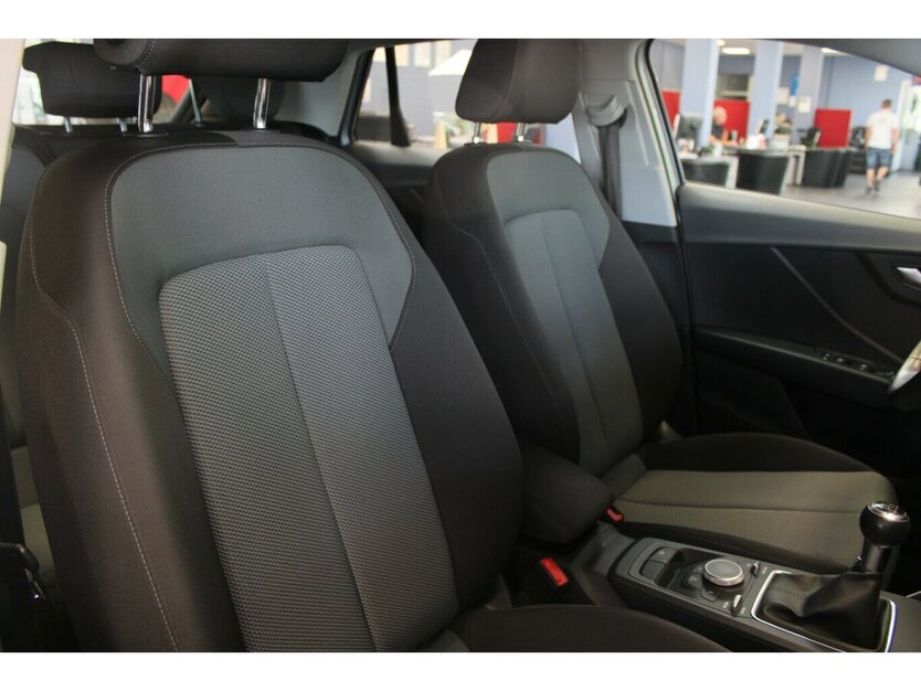 Audi Q2 30 TFSI design 86.795 km 15.980 € Euskirchen 53881