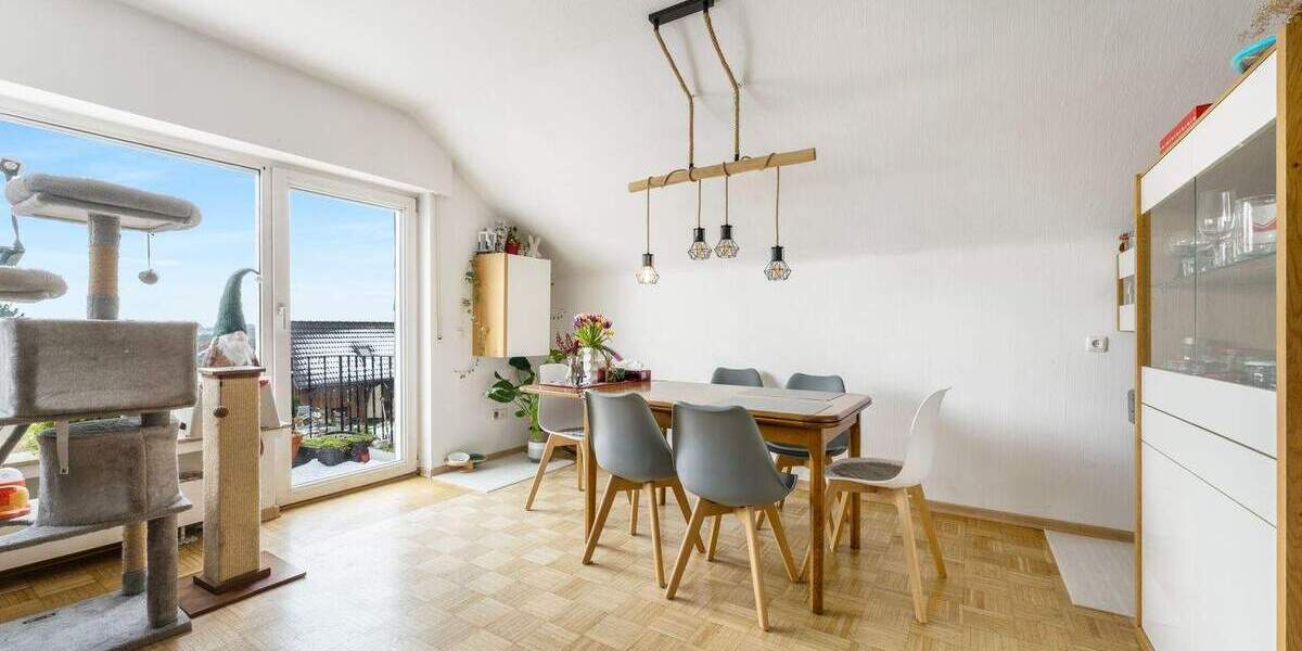 Mehrfamilienhaus, Wohnhaus Odenthal Hüttchen - 8 Zimmer, 251 m&sup2;, 399.000&euro; | Angebot:25387766