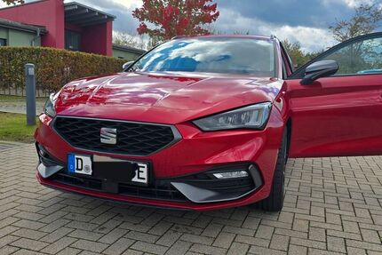 Seat Leon 62.622 km 21.099 € Düsseldorf 40547