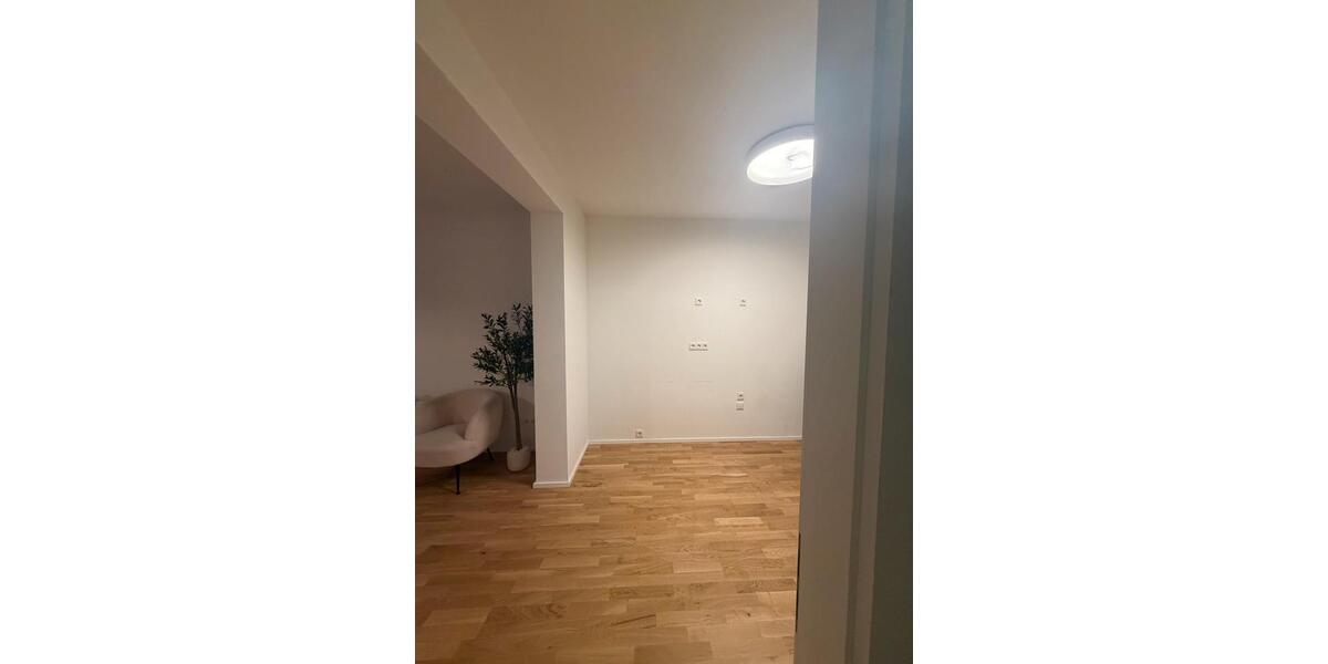 Terrassenwohnung Köln Porz - 2 Zimmer, 98 m&sup2;, 1.785&euro; | Angebot:26148104