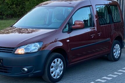 VW Caddy 274.000 km 3.700 &euro; Solingen 42657