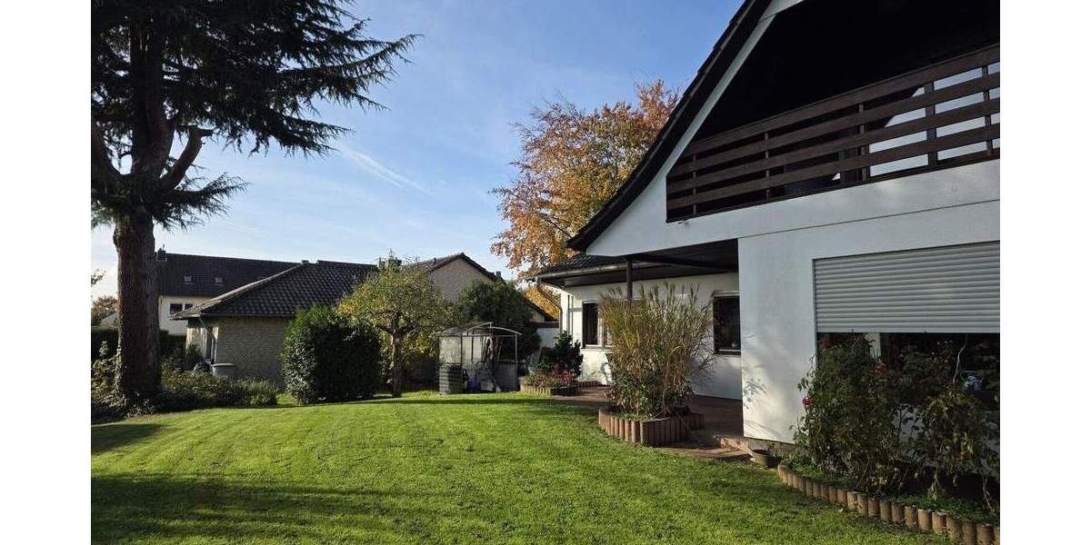 Mehrfamilienhaus, Wohnhaus Sankt Augustin Hangelar - 6 Zimmer, 202 m&sup2;, 660.000&euro; | Angebot:23944843