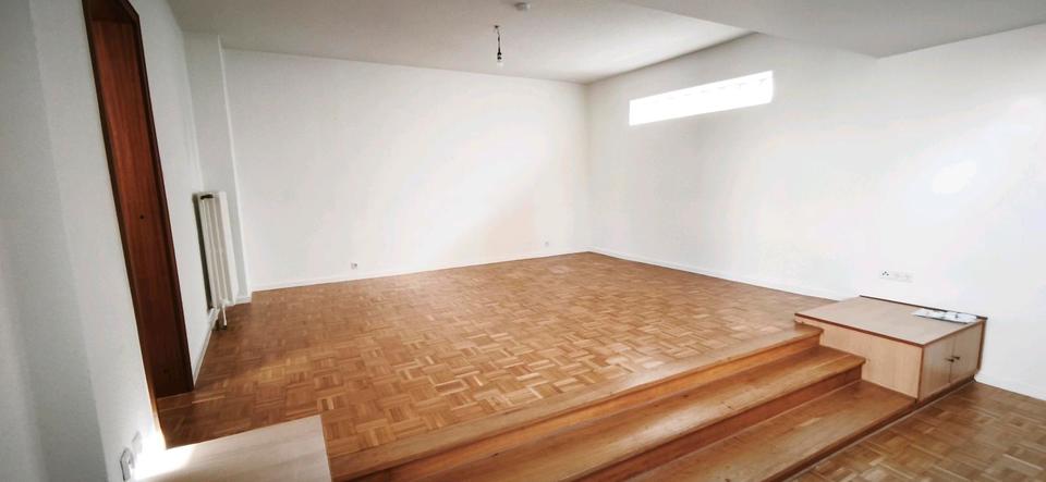 Etagenwohnung Bonn Friesdorf - 2 Zimmer, 68 m&sup2;, 780&euro; | Angebot:26408231
