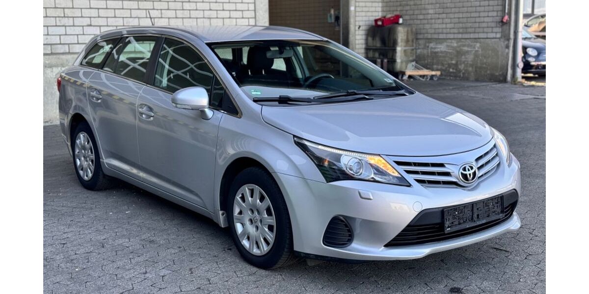 Toyota Avensis 97.500 km 9.850 &euro; Bornheim 53332