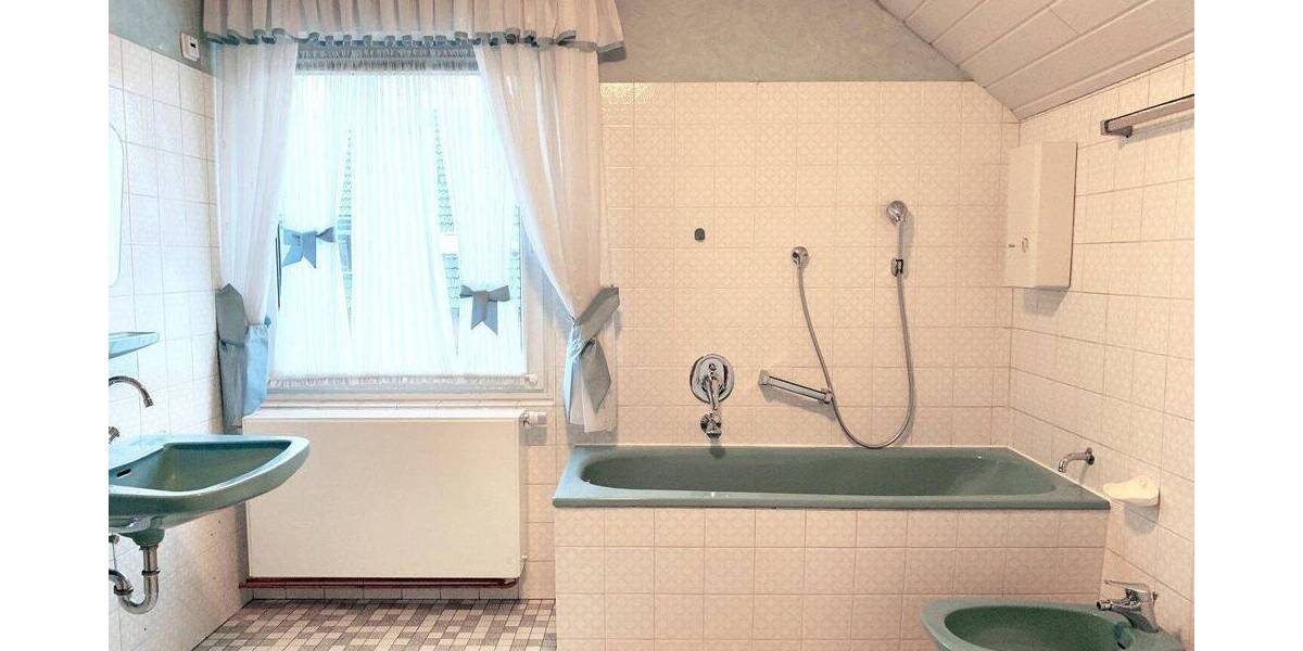 Einfamilienhaus Köln Wahn - 6 Zimmer, 152 m&sup2;, 520.000&euro; | Angebot:26851363