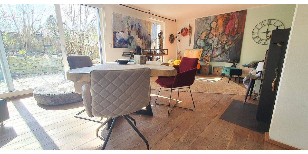 Einfamilienhaus Burscheid - 5 Zimmer, 147 m&sup2;, 2.450&euro; | Angebot:26325729