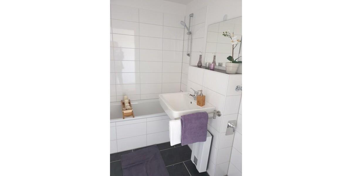 Etagenwohnung Bonn Tannenbusch - 3 Zimmer, 76 m&sup2;, 934&euro; | Angebot:24857294