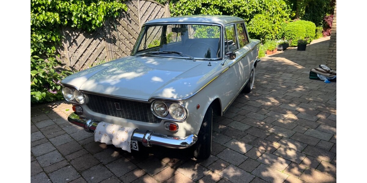Fiat 1300 27.855 km 12.900 € Gnarrenburg 
