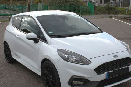 Ford Fiesta 53.928 km 15.000 € Solingen 42719