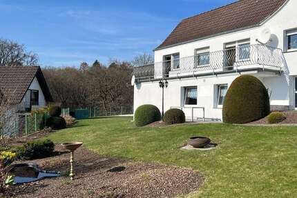 Haus Wermelskirchen - 7 Zimmer, 172 m&sup2;, 399.000&euro; | Angebot:27098461