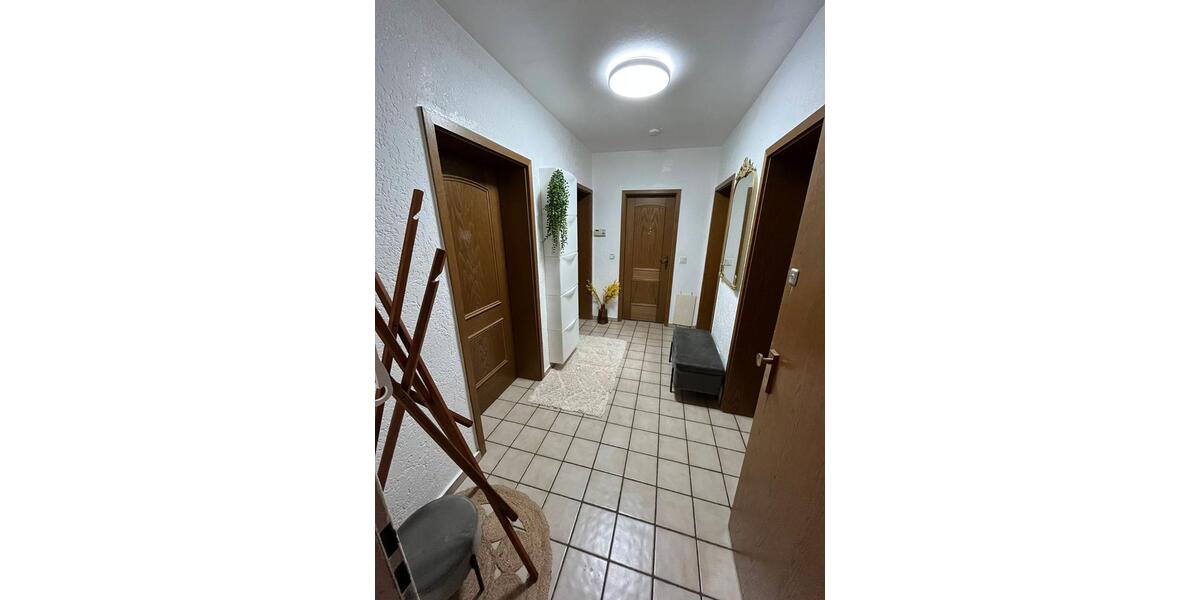 Etagenwohnung Köln Kalk - 3 Zimmer, 66 m&sup2;, 325.000&euro; | Angebot:27146046
