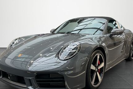 Porsche 992 8.000 km 186.911 &euro; Bonn 53119