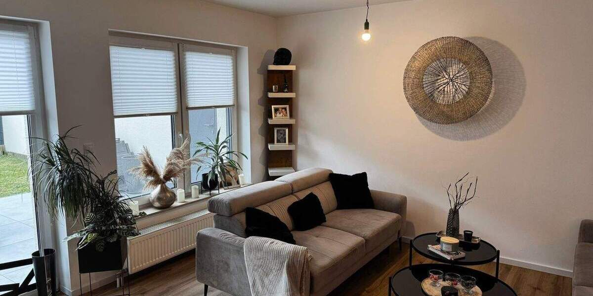 Einfamilienhaus Bonn Tannenbusch - 6 Zimmer, 126 m&sup2;, 548.000&euro; | Angebot:23833587