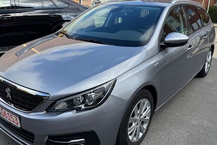 Peugeot 308 73.000 km 9.990 € Neuss 41462