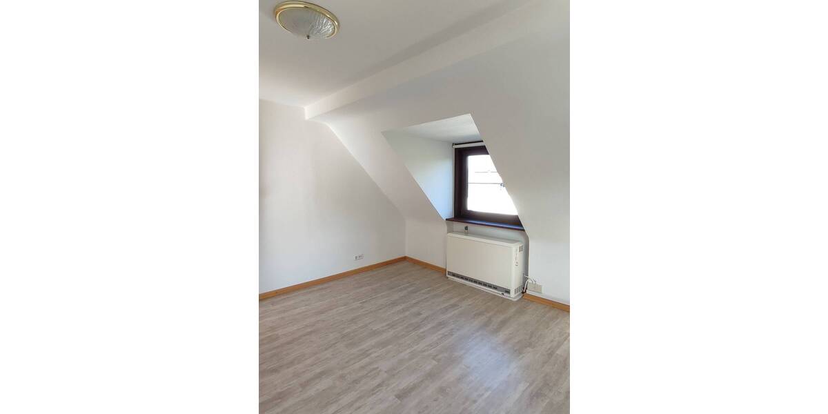 Etagenwohnung Hennef (Sieg) Hennef - 3 Zimmer, 42 m&sup2;, 490&euro; | Angebot:26257302