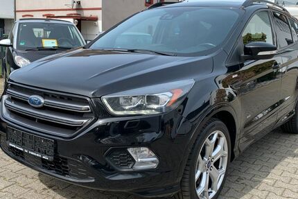 Ford Kuga 145.125 km 13.790 &euro; Hilden 40721