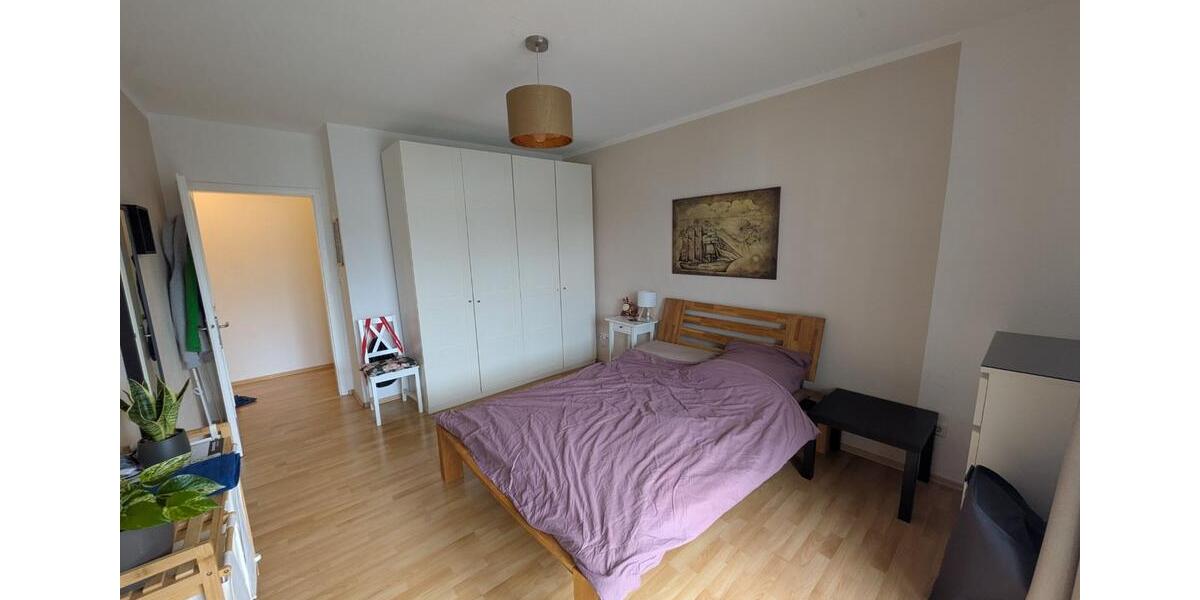 Etagenwohnung Köln Lindenthal - 3 Zimmer, 75 m&sup2;, 1.400&euro; | Angebot:25448235