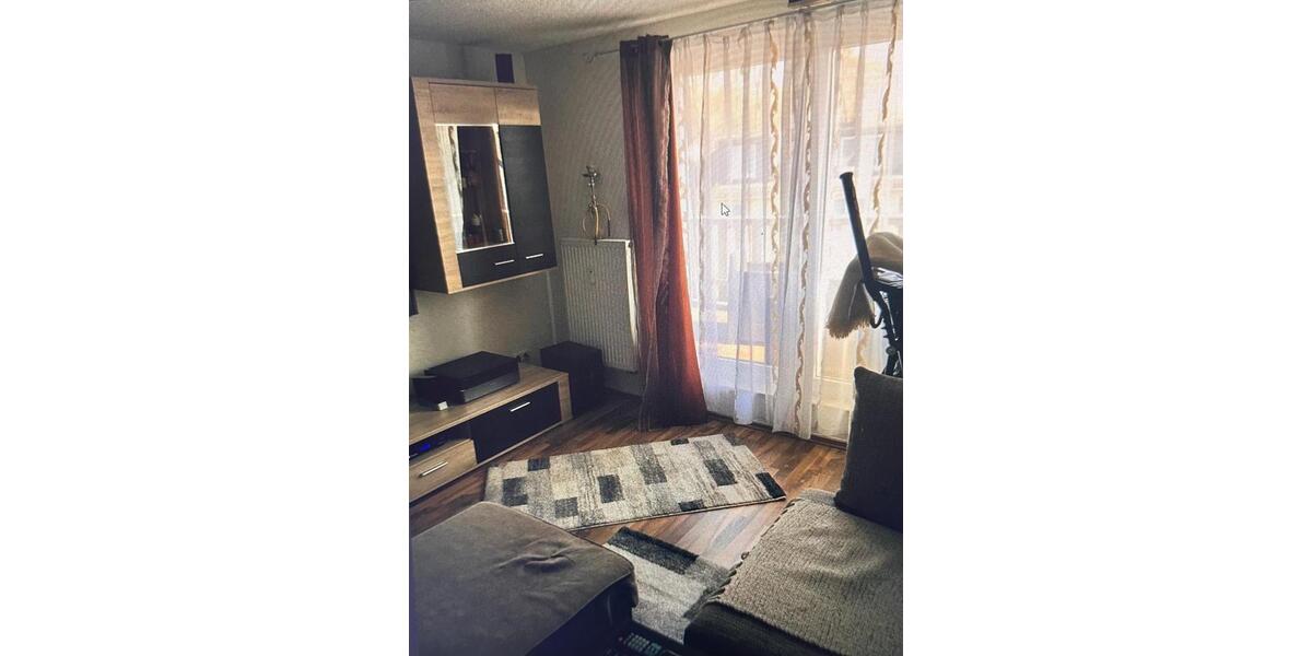 Dachgeschoßwohnung Bergisch Gladbach Gronau - 3 Zimmer, 70 m&sup2;, 1.100&euro; | Angebot:25274240