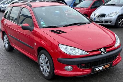 Peugeot 206 300.000 km 1.799 &euro; Troisdorf 53842