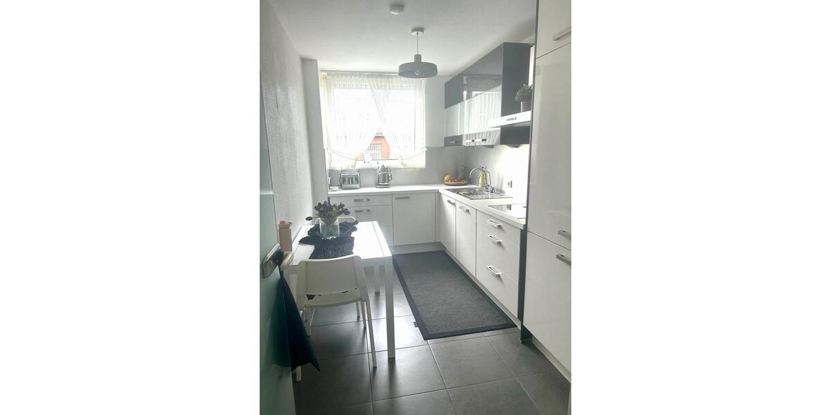 Etagenwohnung Köln Heimersdorf - 3 Zimmer, 82 m&sup2;, 349.000&euro; | Angebot:26875516