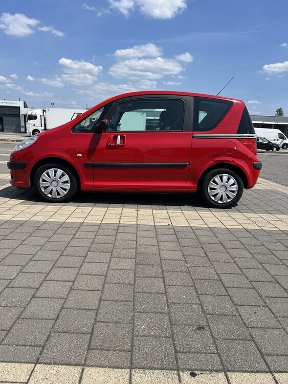 Peugeot 1007 119.000 km 2.270 € Neuss 41460
