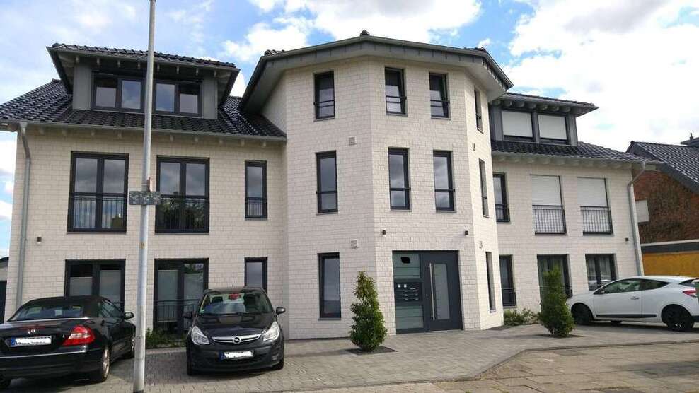 Wohnung zum Mieten in Erftstadt 1.250 € 112 m²