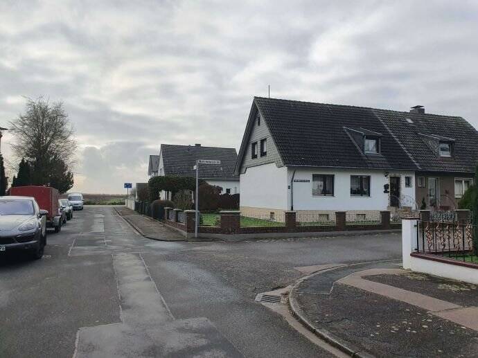 Mehrfamilienhaus, Wohnhaus Köln Zündorf - 8 Zimmer, 200 m&sup2;, 1.200.000&euro; | Angebot:25703089