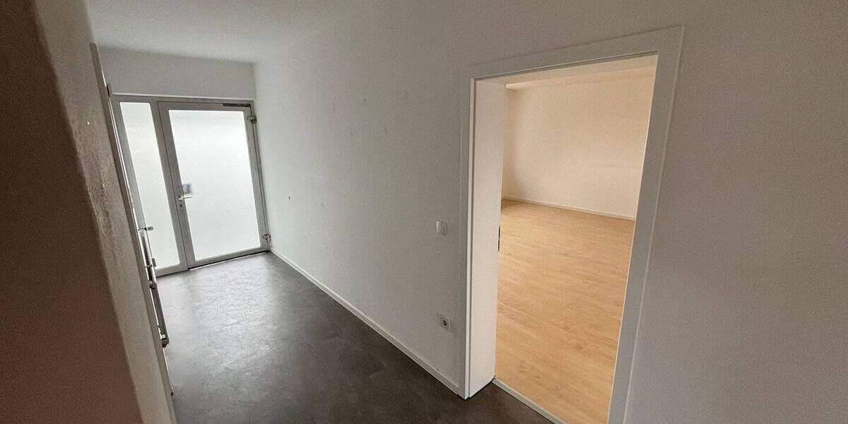 Etagenwohnung Neunkirchen-Seelscheid Seelscheid - 2 Zimmer, 84 m&sup2;, 700&euro; | Angebot:21390476