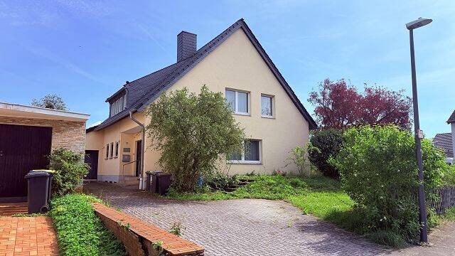 Einfamilienhaus Köln Eil - 6 Zimmer, 140 m&sup2;, 590.000&euro; | Angebot:26292958