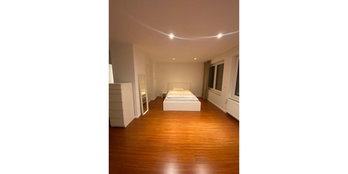 Pendlerwohnung (Möblierte 1-Zimmer in 1-Familienhaus) 1 zimmer