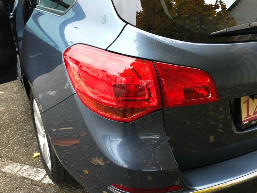 Opel Astra STYLE KLIMAAUTOM NAVI START-STOP PARKPILOT 100.000 km 7.904 € Köln 50858