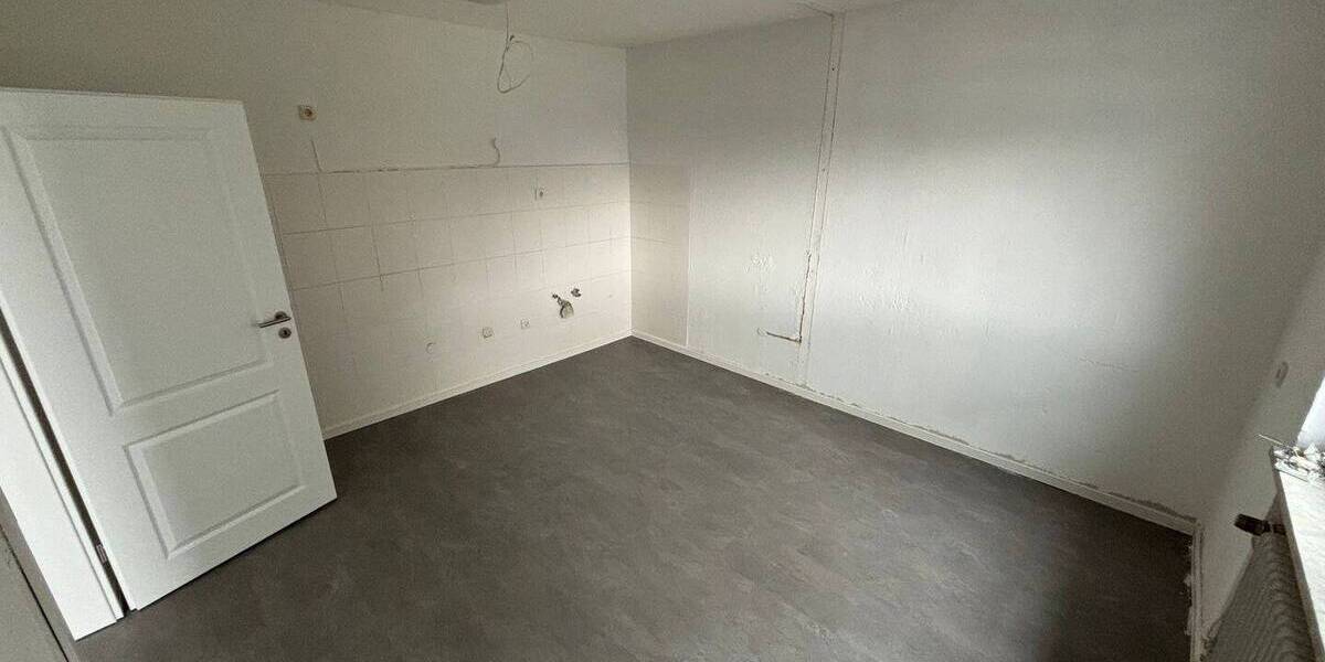 Etagenwohnung Neunkirchen-Seelscheid Seelscheid - 2 Zimmer, 84 m&sup2;, 700&euro; | Angebot:21390476