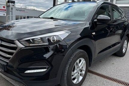 Hyundai TUCSON 100.000 km 13.600 € Remscheid 42899