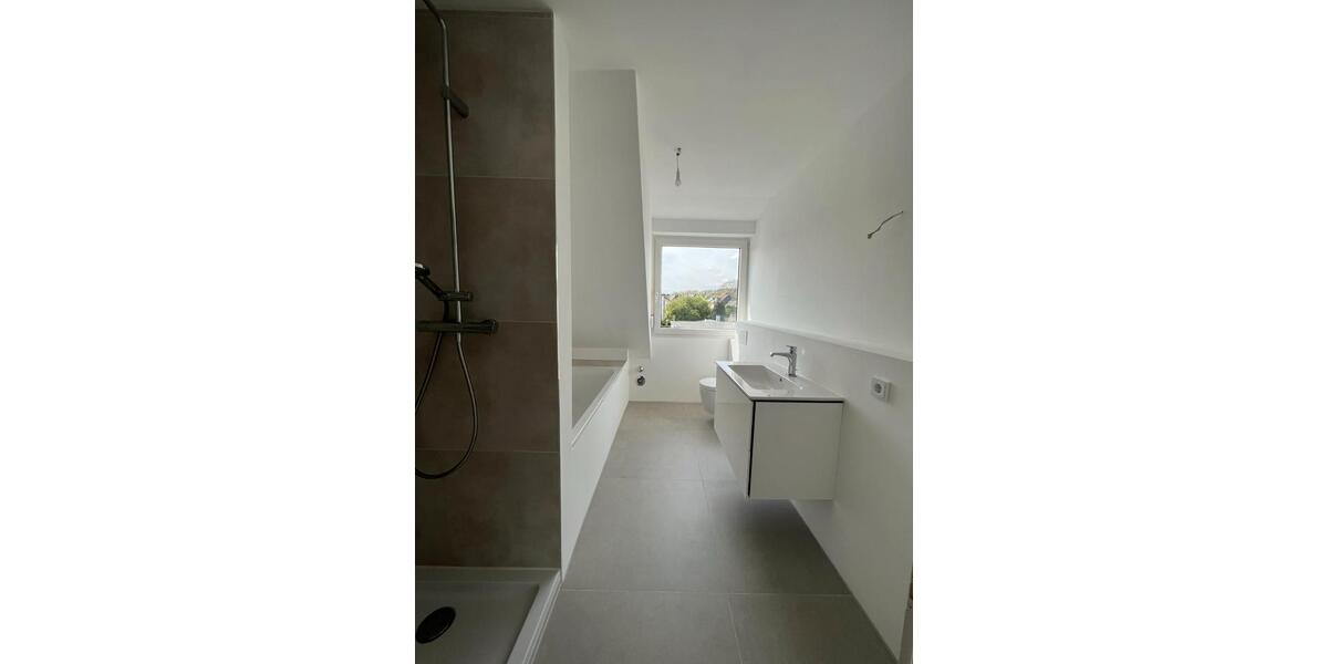 Dachgeschoßwohnung Frechen - 2 Zimmer, 72 m&sup2;, 329.000&euro; | Angebot:26924414
