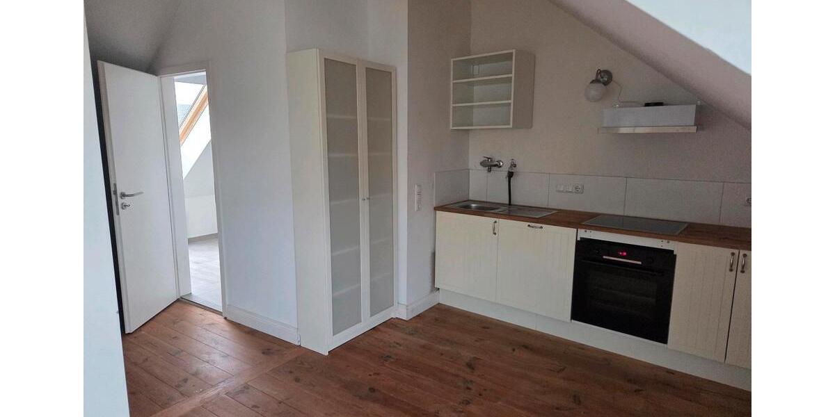 Etagenwohnung Bonn Poppelsdorf - 1 Zimmer, 18 m&sup2;, 550&euro; | Angebot:25374956